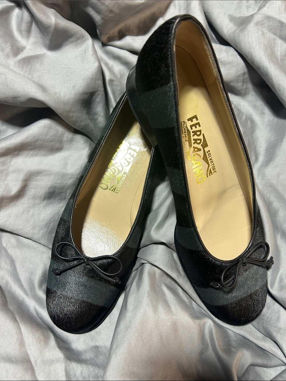 Salvatore Ferragamo Black and Suede Ballet Flats with Bow